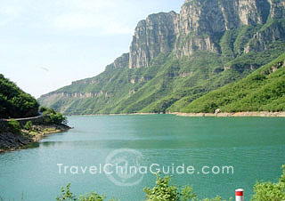 A placid lake, Yuntai Mountain